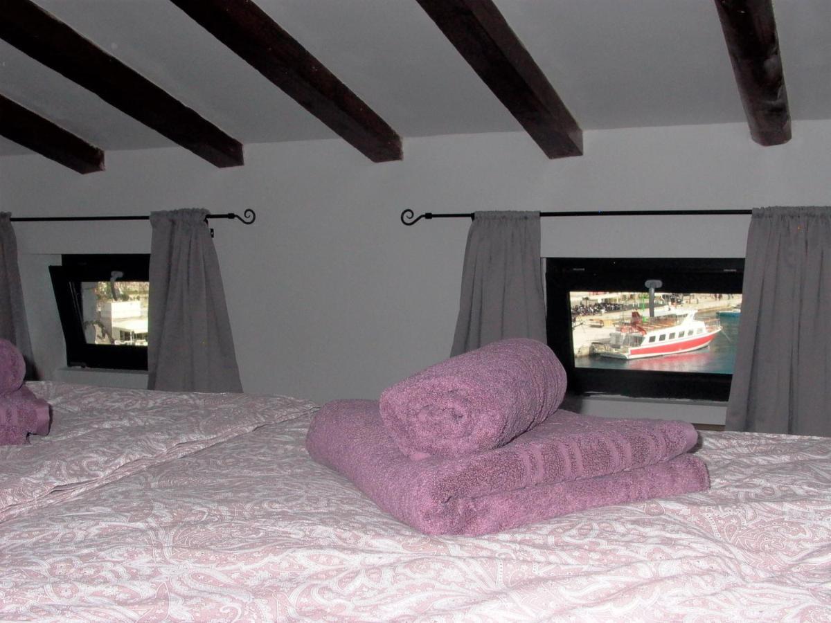 Beautiful Seaside 2 Bedroom Apartment Babina غاباس المظهر الخارجي الصورة