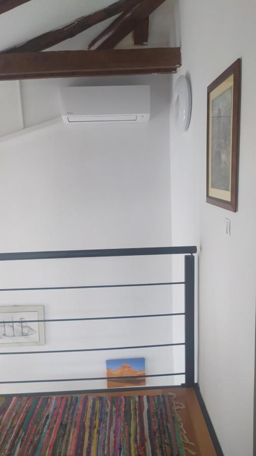 Beautiful Seaside 2 Bedroom Apartment Babina غاباس المظهر الخارجي الصورة